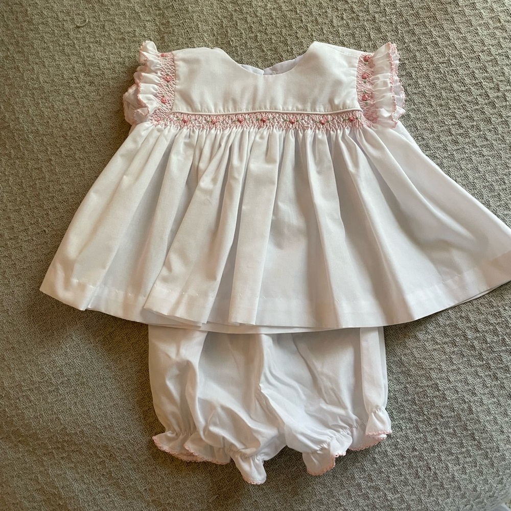 Beautiful smocked Marco and Lizzy bloomer set